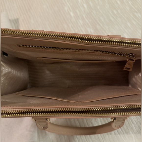 Prada galleria saffiano handbag - Picture 2 of 13